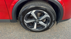 Nissan Qashqai 1.3 DiG-T MH N-Connecta 5dr Petrol Hatchback